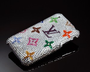 lv_pattern_white_4a1fda84d0efb